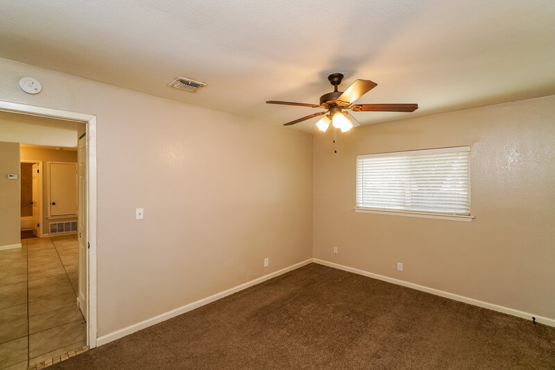 1,665/Mo, 7014 Glen Pt San Antonio, TX 78239 Main Bedroom View
