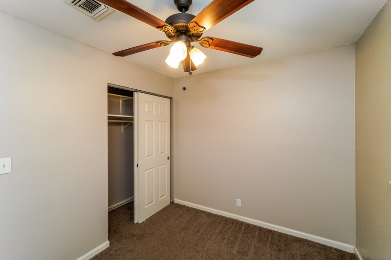 1,665/Mo, 7014 Glen Pt San Antonio, TX 78239 Bedroom View 3