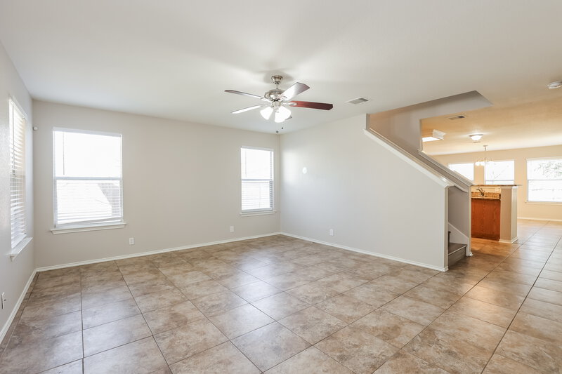 1,750/Mo, 6734 Benke Farm San Antonio, TX 78239 Living Room View