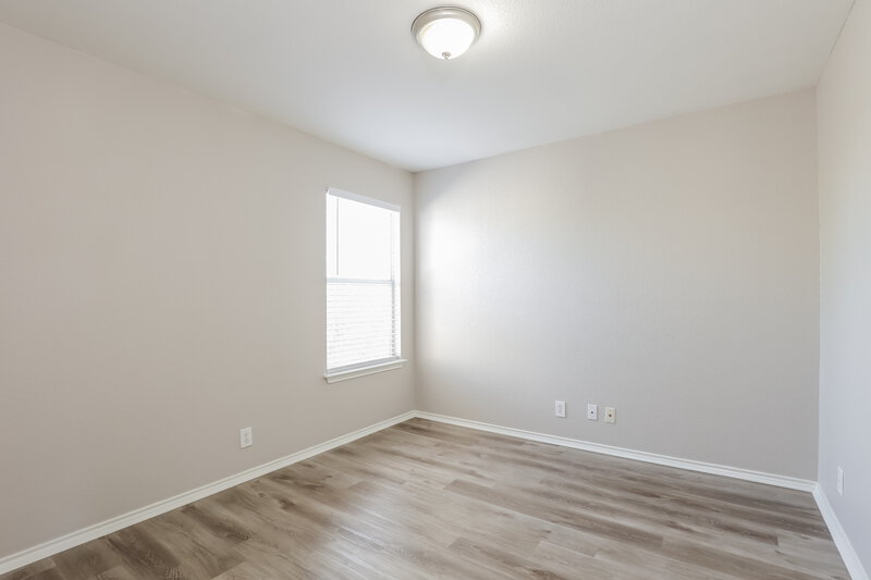 1,750/Mo, 6734 Benke Farm San Antonio, TX 78239 Bedroom View 2