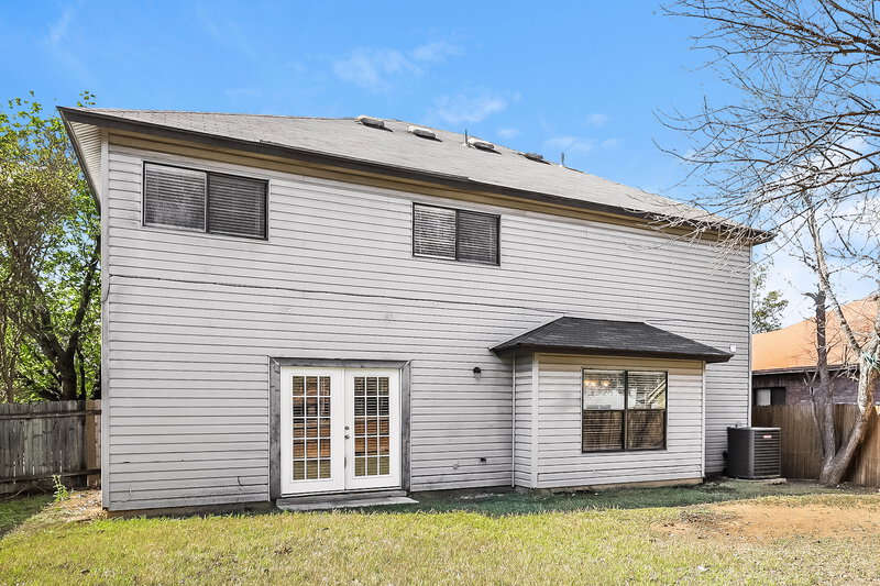 1,840/Mo, 9771 Criswell Creek San Antonio, TX 78251 Rear View