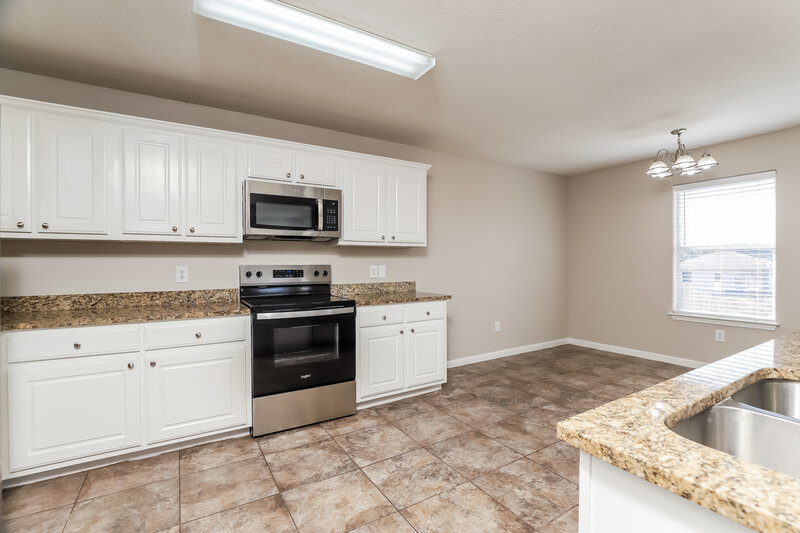 1,295/Mo, 5907 Blonde Canyon San Antonio, TX 78252 Kitchen View