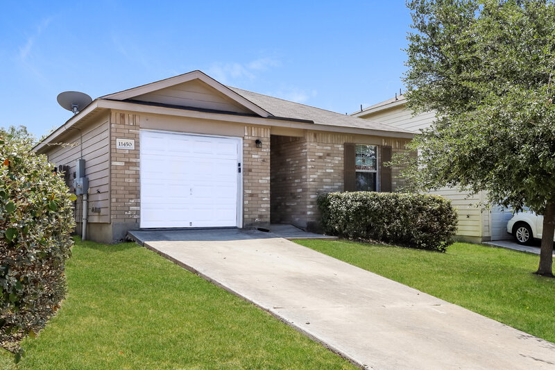 1,630/Mo, 11450 Indian Canyon San Antonio, TX 78252 Front View