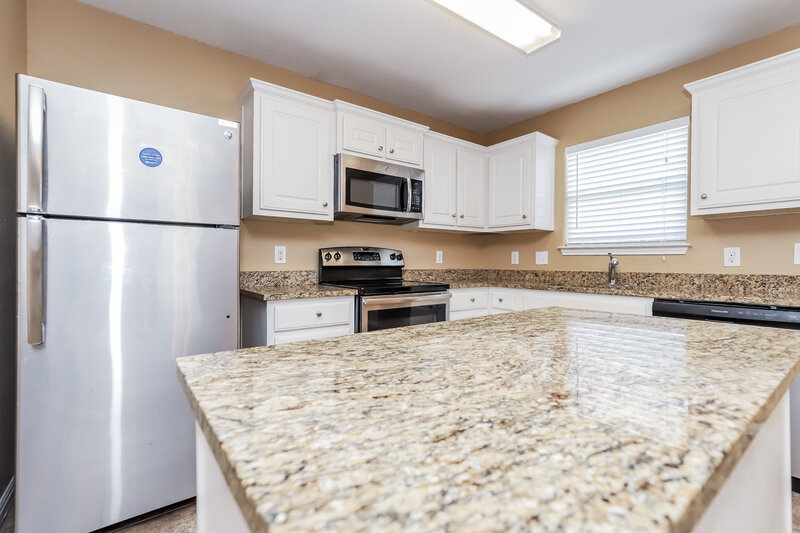 1,630/Mo, 11450 Indian Canyon San Antonio, TX 78252 Kitchen View