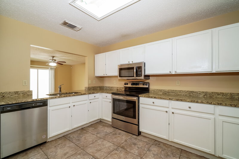 1,550/Mo, 6942 Saharastone Dr Converse, TX 78109 Misc View 6