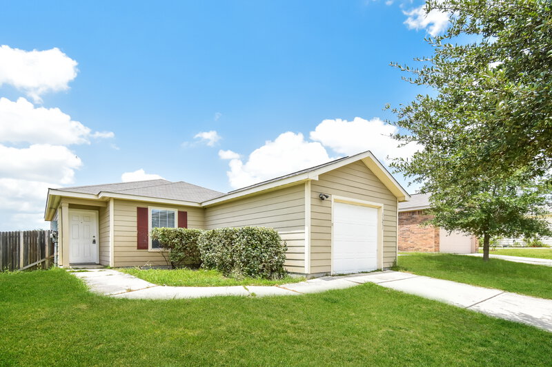 1,530/Mo, 11231 Pecan Canyon San Antonio, TX 78252 Front View