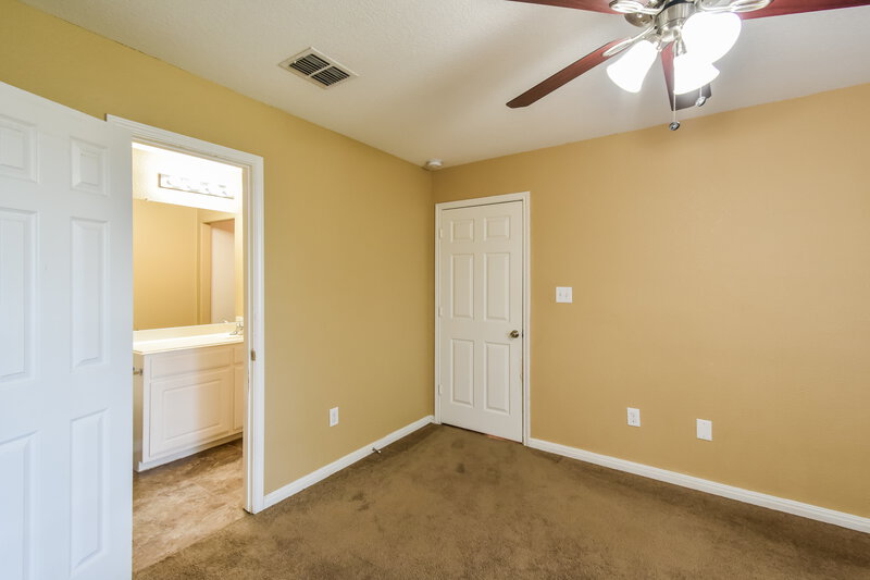 1,530/Mo, 11231 Pecan Canyon San Antonio, TX 78252 Bedroom View