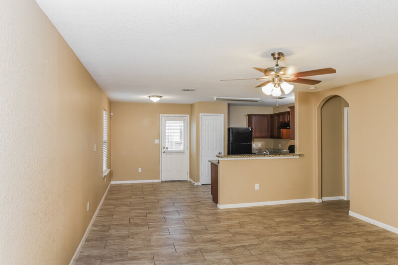 1,610/Mo, 11318 Quiet Canyon San Antonio, TX 78252 Living Room View