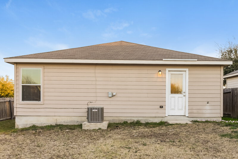 1,610/Mo, 11318 Quiet Canyon San Antonio, TX 78252 Rear View