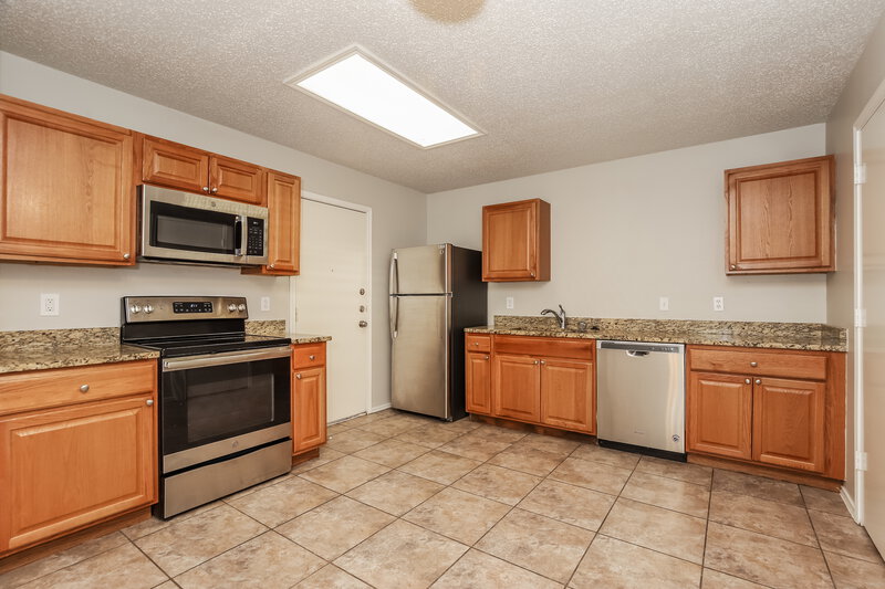 1,495/Mo, 7002 Flint View San Antonio, TX 78244 Kitchen View