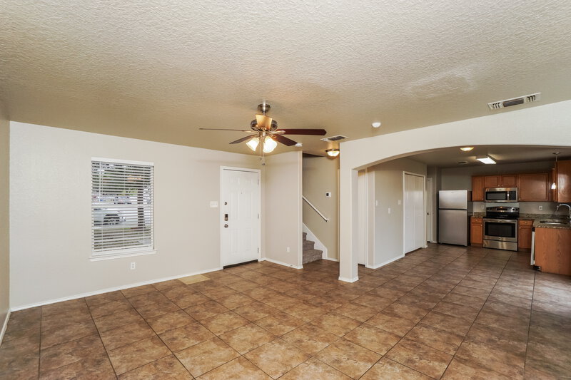 1,290/Mo, 8434 Adams Hill Dr San Antonio, TX 78227 Living Room View 2