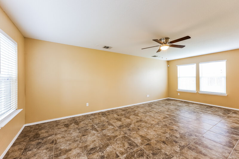 1,885/Mo, 6339 Fence Crossing San Antonio, TX 78244 Living Room View