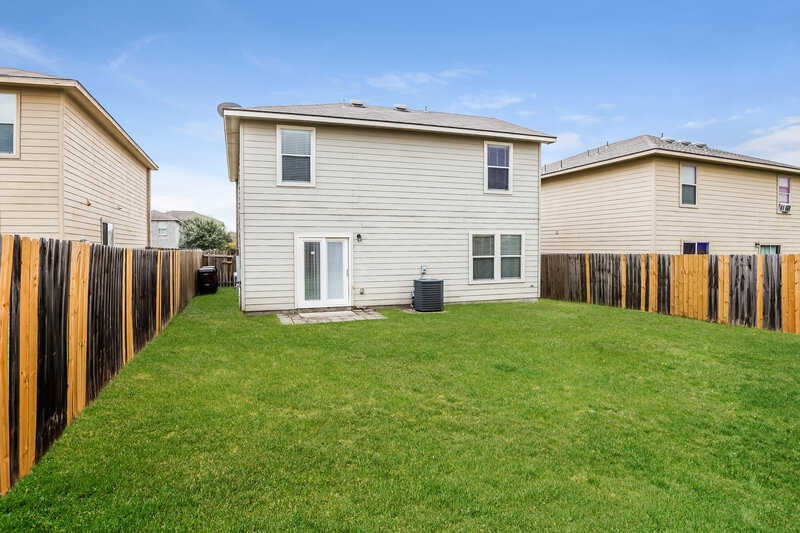 1,885/Mo, 6339 Fence Crossing San Antonio, TX 78244 Rear View 2