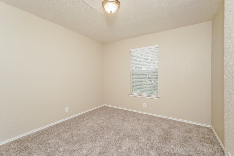 1,725/Mo, 6647 Arbor Farm San Antonio, TX 78239 Bedroom View