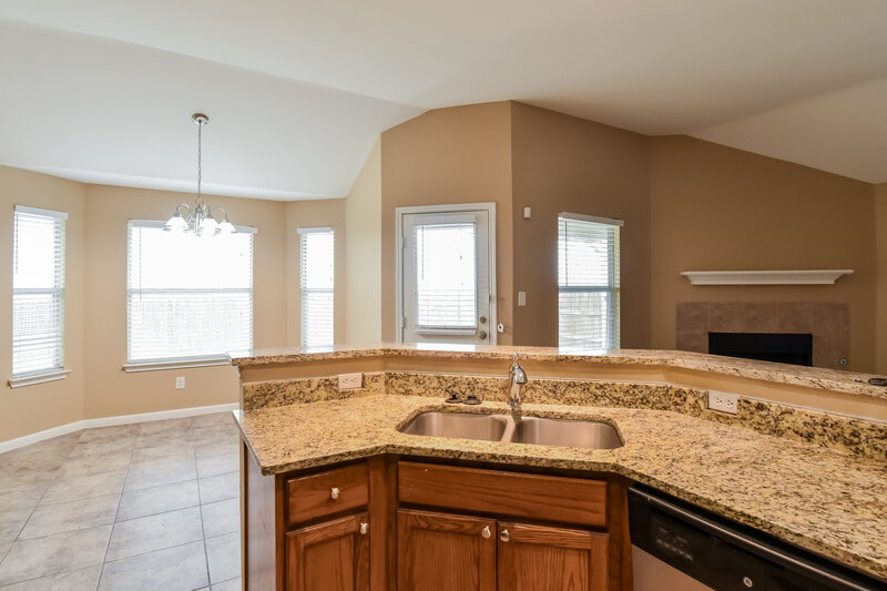 1,830/Mo, 3915 Mist Flower Dr Converse, TX 78109 Kitchen View 2