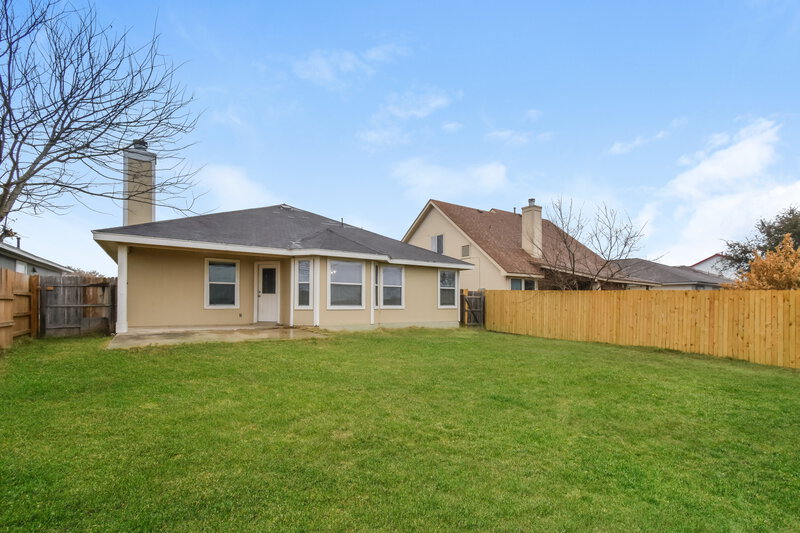 1,830/Mo, 3915 Mist Flower Dr Converse, TX 78109 Rear View