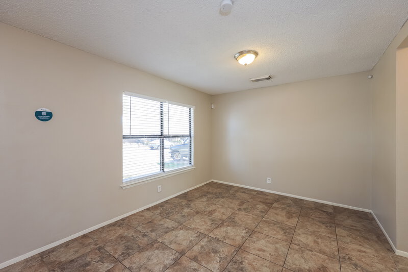 1,635/Mo, 3191 Beacon Field Dr San Antonio, TX 78245 Dining Room View