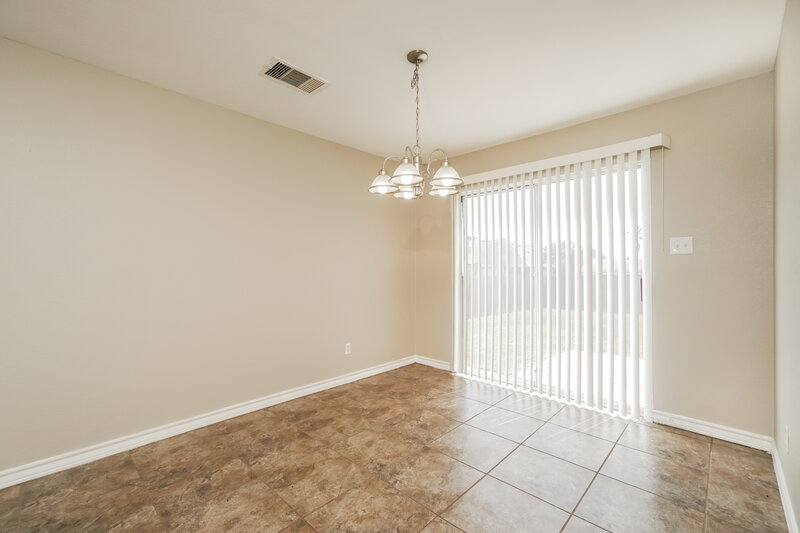1,820/Mo, 8714 Sunview Park San Antonio, TX 78224 Dining Room View