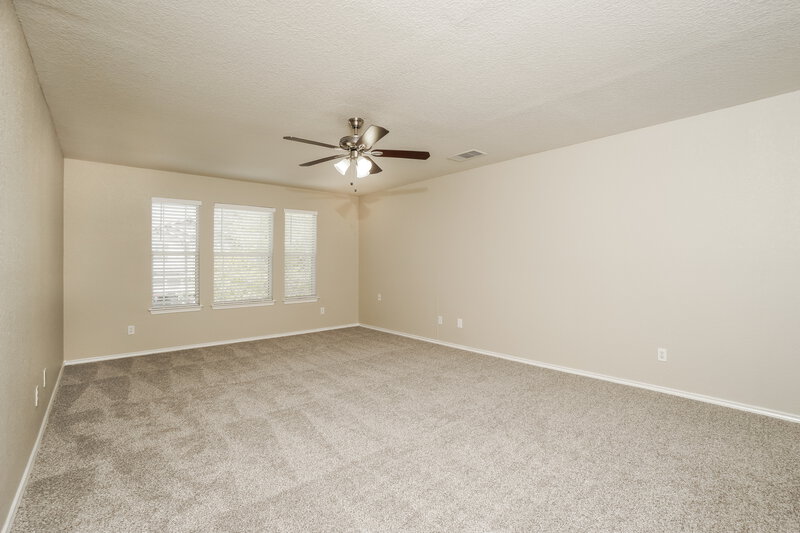 1,820/Mo, 8714 Sunview Park San Antonio, TX 78224 Main Bedroom View