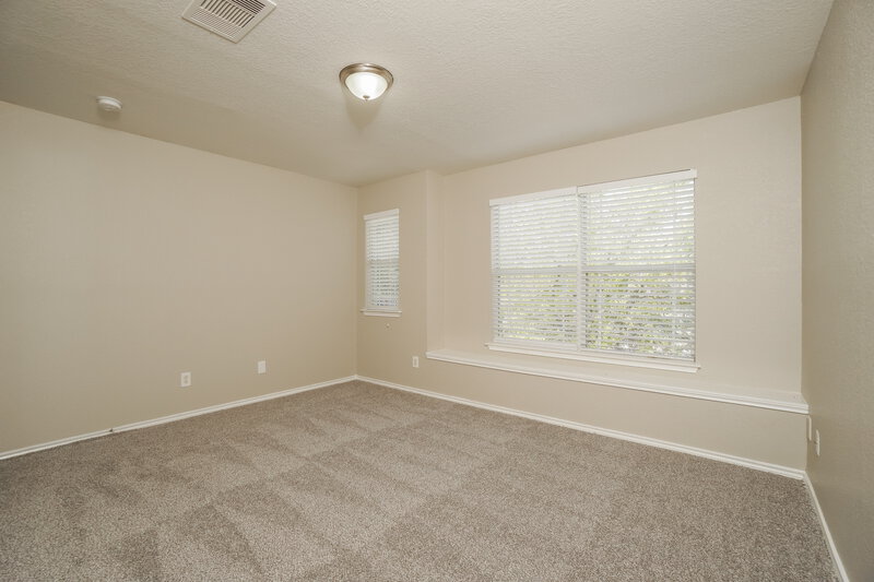 1,820/Mo, 8714 Sunview Park San Antonio, TX 78224 Bedroom View