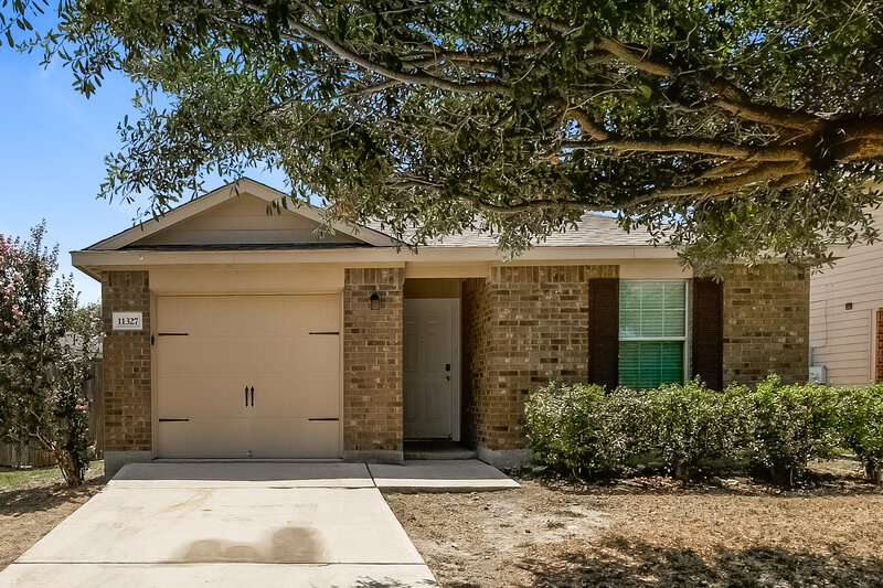 1,570/Mo, 11327 Buck Canyon San Antonio, TX 78252 External View