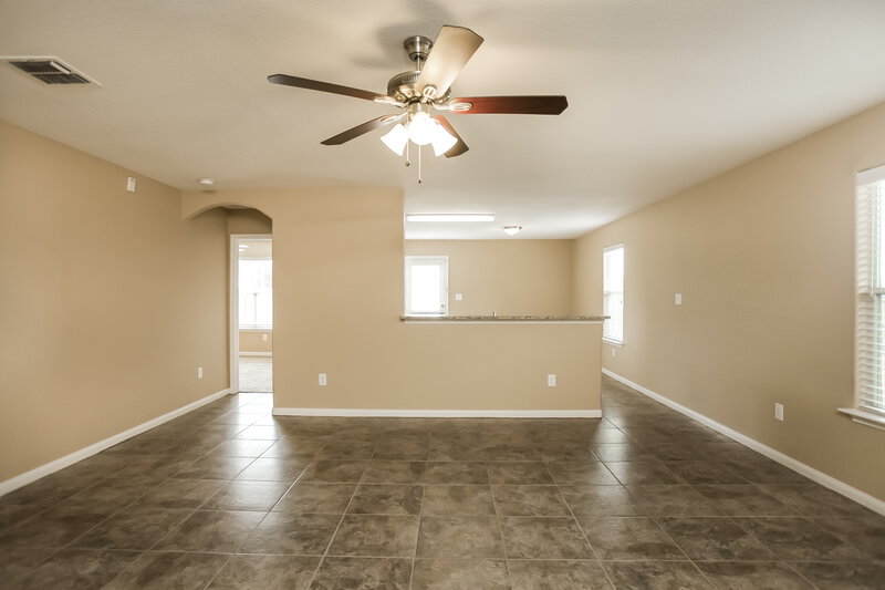 1,395/Mo, 11466 Country Canyon San Antonio, TX 78252 Living Room View 2