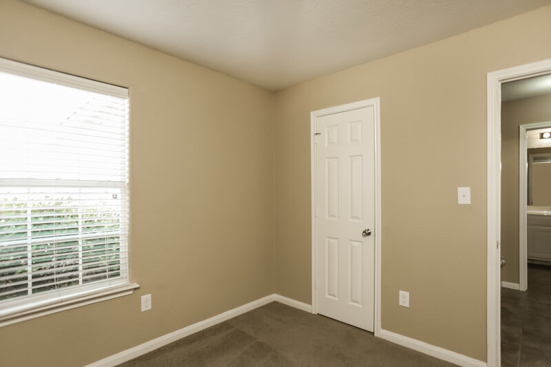 1,395/Mo, 11466 Country Canyon San Antonio, TX 78252 Bedroom View 2