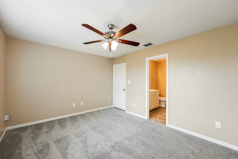 1,370/Mo, 11467 Coral Canyon San Antonio, TX 78252 Main Bedroom View 2