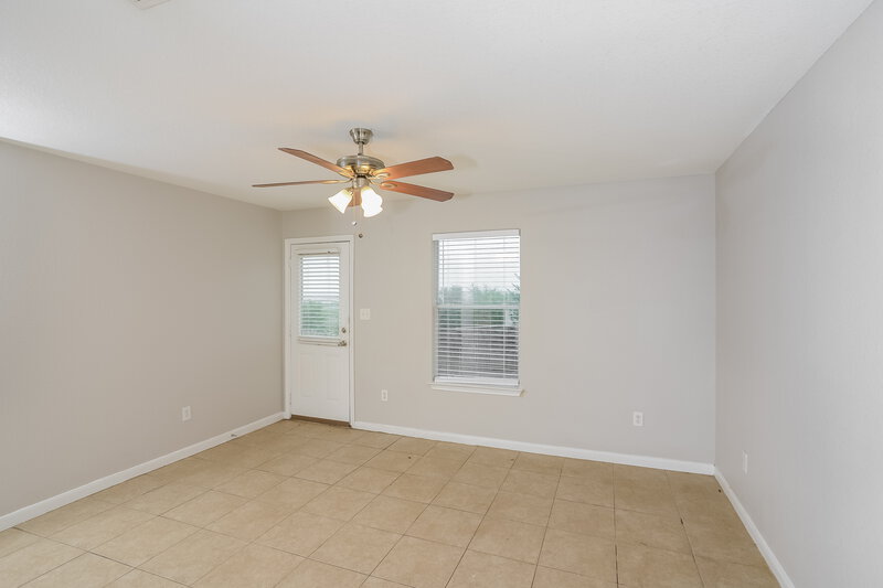 1,425/Mo, 5810 Hickory Canyon San Antonio, TX 78252 Dining Room View
