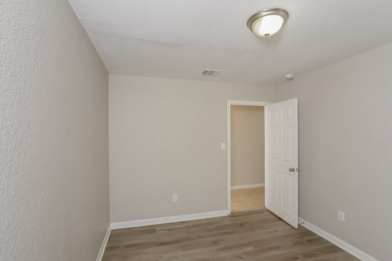 1,425/Mo, 5810 Hickory Canyon San Antonio, TX 78252 Bedroom View 4
