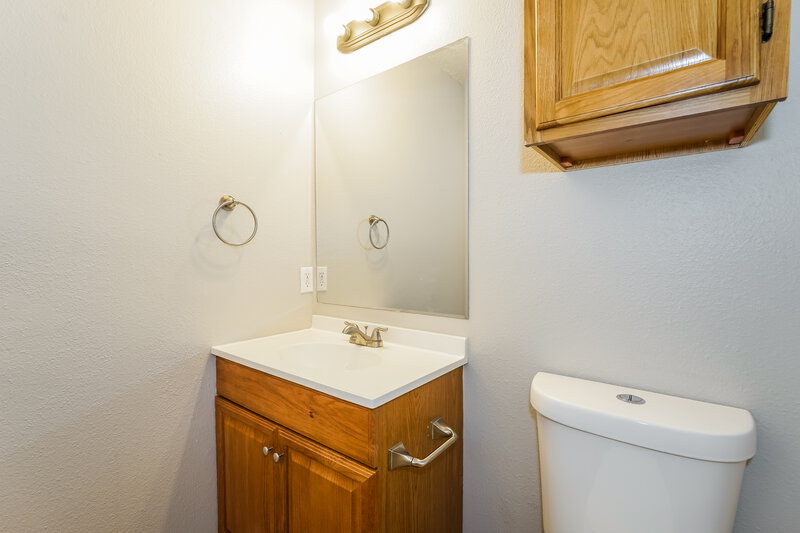 2,015/Mo, 2118 Skull Valley Dr San Antonio, TX 78245 Bathroom View