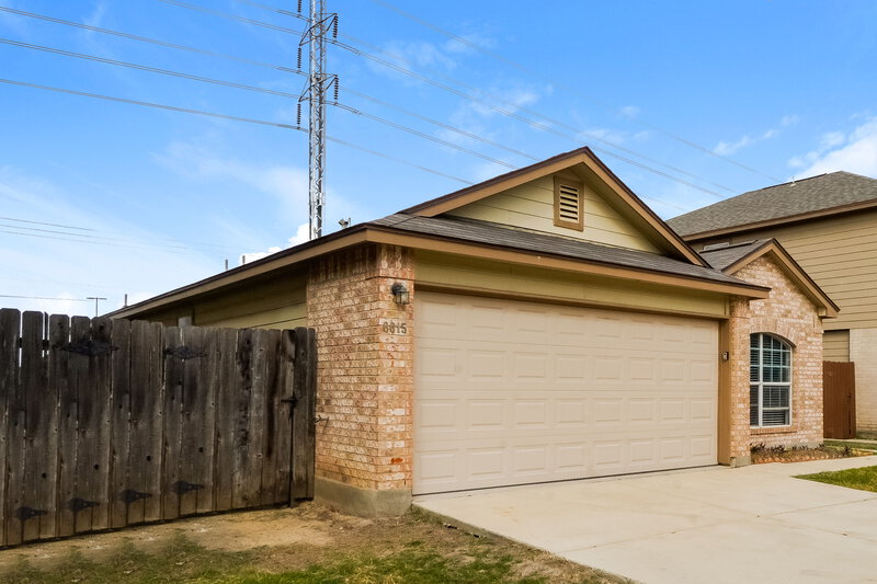 1,605/Mo, 6615 Lucky Fields Converse, TX 78109 Front View