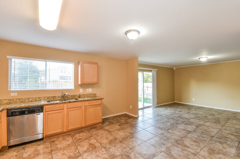 1,965/Mo, 7719 Arabian Creek San Antonio, TX 78244 Kitchen View 3