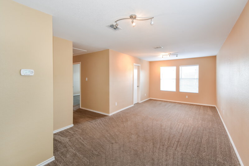 1,965/Mo, 7719 Arabian Creek San Antonio, TX 78244 Family Room View