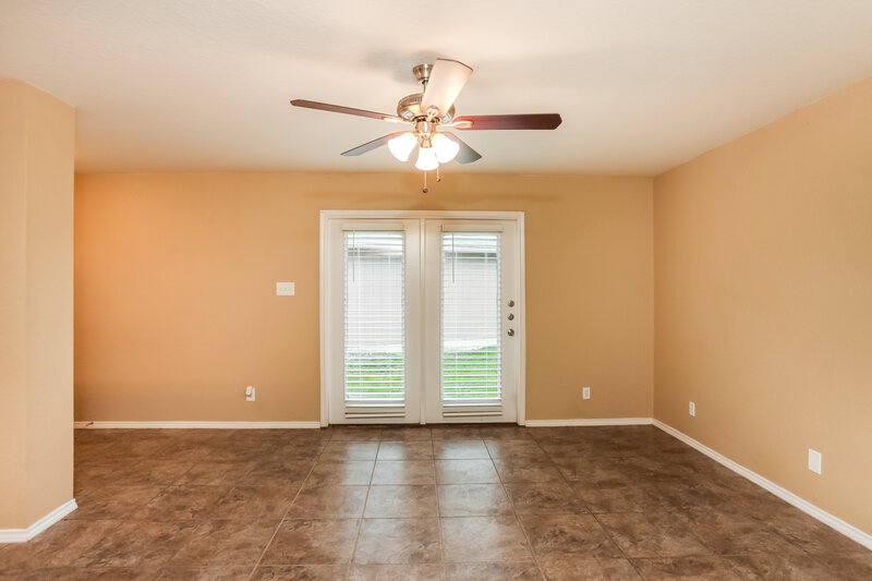 1,680/Mo, 8935 Gathering Pass Converse, TX 78109 Living Room View