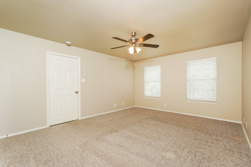 0/Mo, 5523 Red Canyon San Antonio, TX 78252 Main Bedroom View