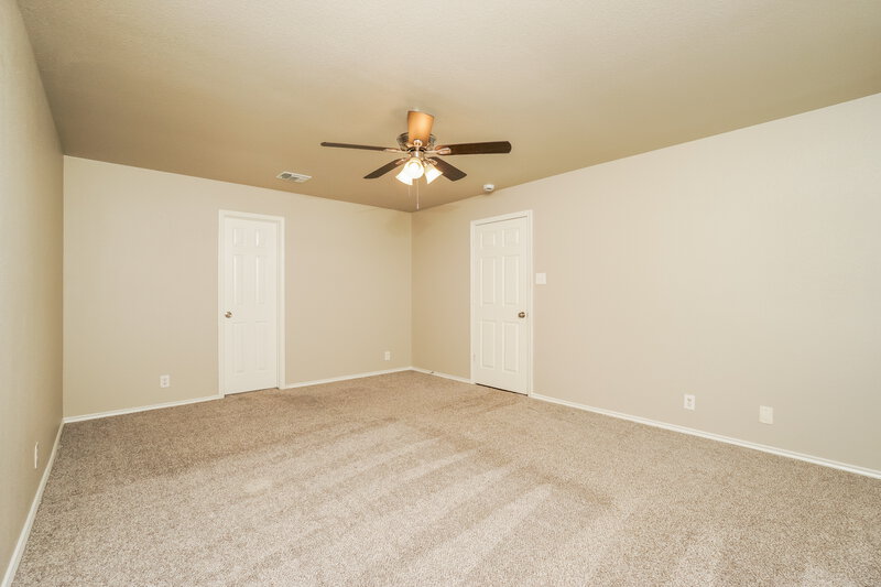 0/Mo, 5523 Red Canyon San Antonio, TX 78252 Main Bedroom View 2