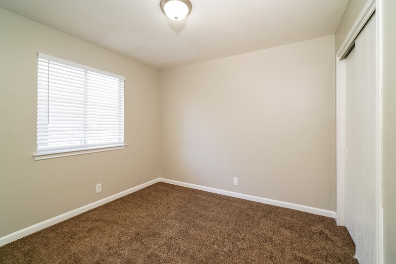 1,620/Mo, 8411 Trumpet Circle Converse, TX 78109 Bedroom View 3