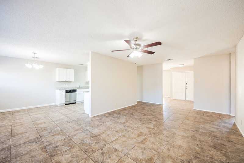 1,510/Mo, 7601 Tarrasa Dr San Antonio, TX 78239 Living Room View 2