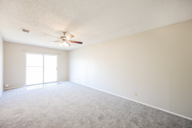 1,510/Mo, 7601 Tarrasa Dr San Antonio, TX 78239 Main Bedroom View