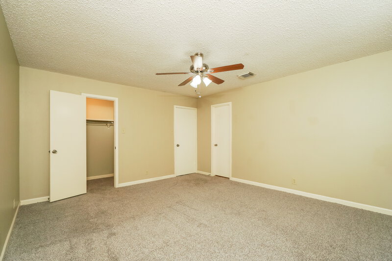 1,775/Mo, 13034 Woller Path San Antonio, TX 78249 Main Bedroom View 2