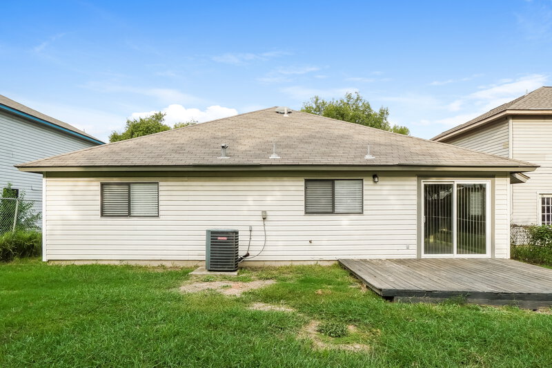 1,775/Mo, 13034 Woller Path San Antonio, TX 78249 Rear View