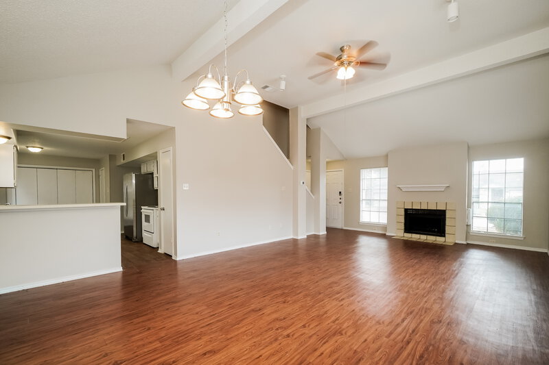 1,895/Mo, 14910 Eagle Run San Antonio, TX 78233 Living Room View 2