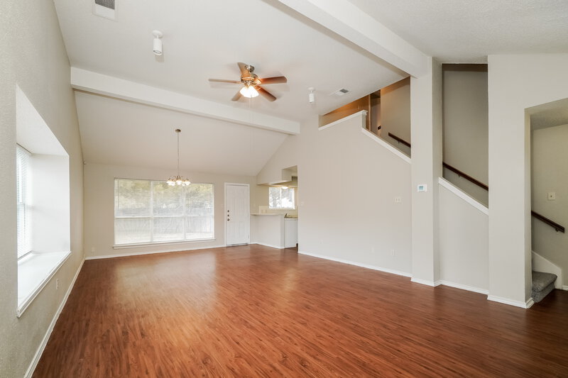 1,895/Mo, 14910 Eagle Run San Antonio, TX 78233 Living Room View 3