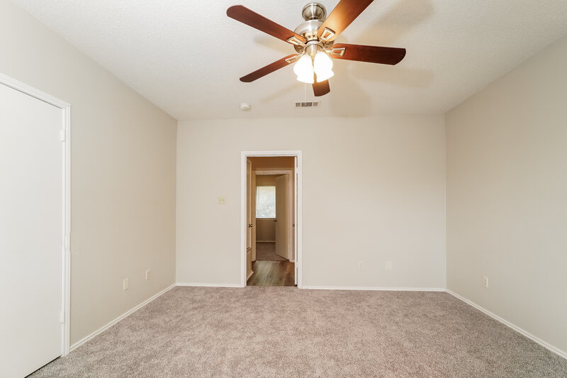 1,895/Mo, 14910 Eagle Run San Antonio, TX 78233 Main Bedroom View 2
