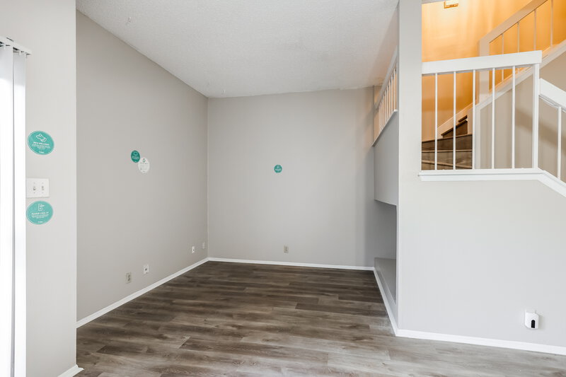 1,495/Mo, 8409 Forest Ridge Dr San Antonio, TX 78239 Living Room View 4
