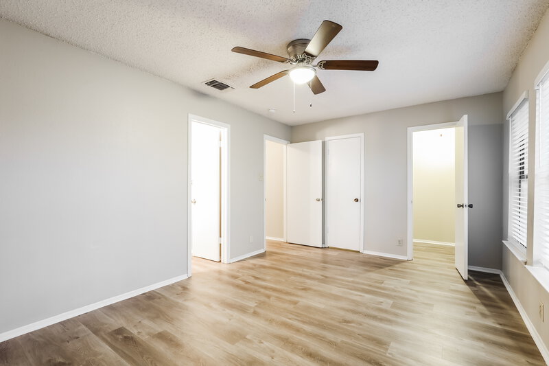 1,495/Mo, 8409 Forest Ridge Dr San Antonio, TX 78239 Bedroom View