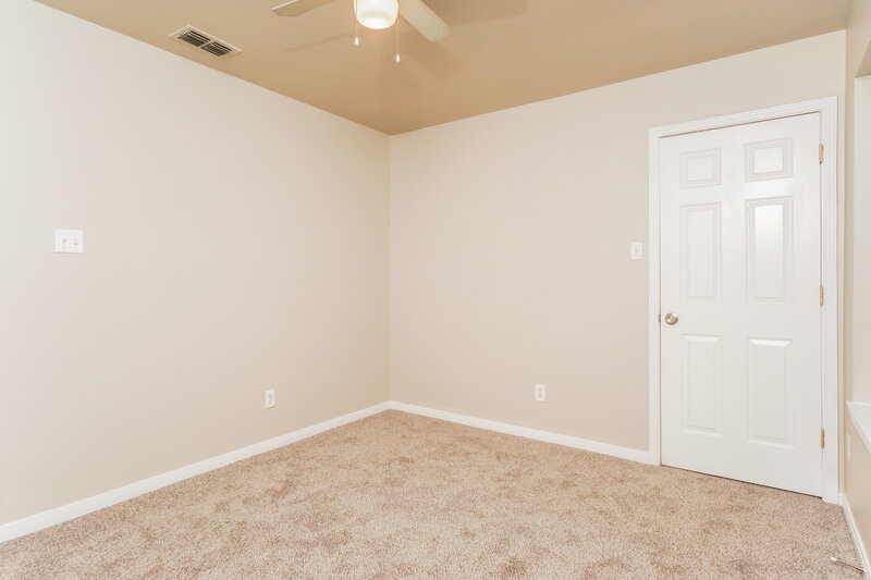 1,295/Mo, 417 Canterbury Ln Converse, TX 78109 Bedroom View 2