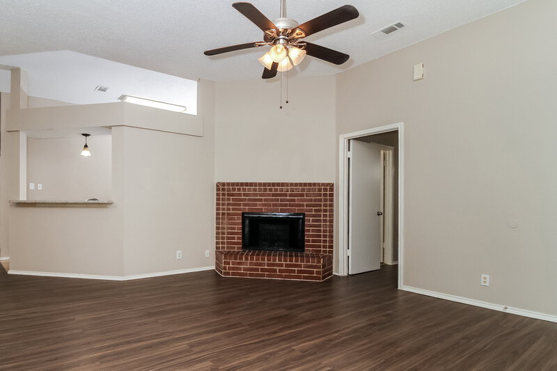 1,590/Mo, 6122 ashley Spgs San Antonio, TX 78244 Misc View 4
