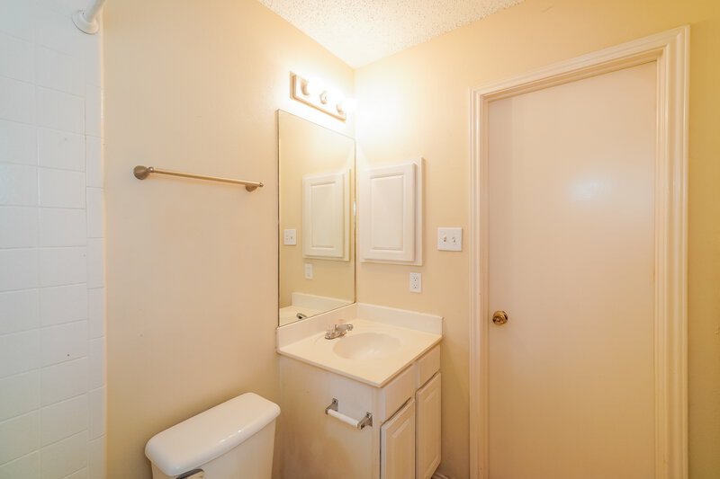 1,590/Mo, 6122 ashley Spgs San Antonio, TX 78244 Misc View 18